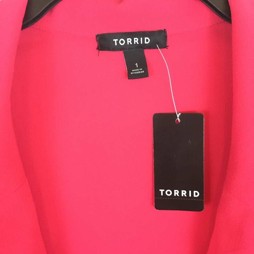 Torrid Peplum Blouse - Size 1- 1X 14-16 - Picture 7 of 11